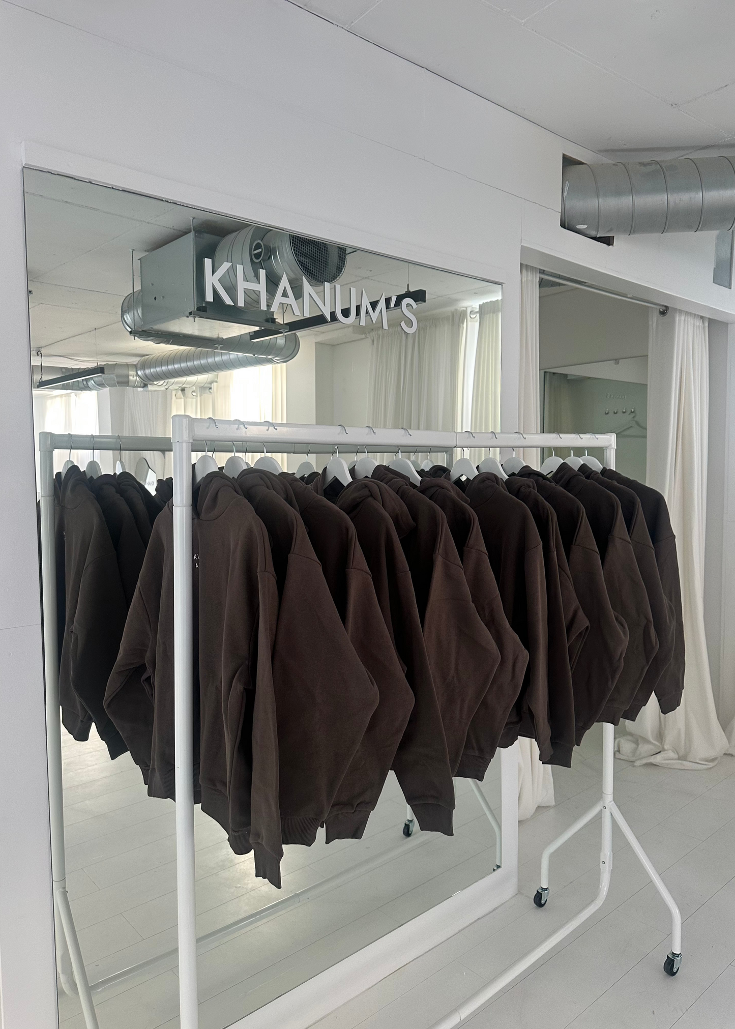 Kuratd Jumper